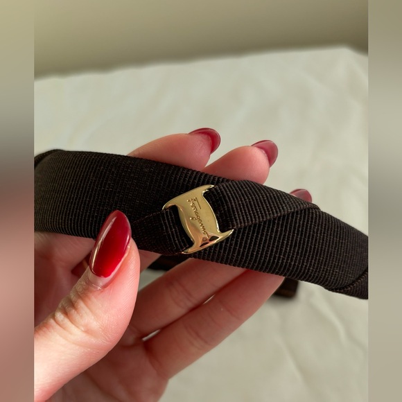 Salvatore Ferragamo chocolate headband🤎 - Picture 2 of 4